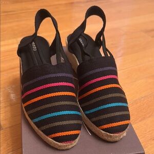 Sesto Meucci Colorful Striped Women’s Shoes size 8